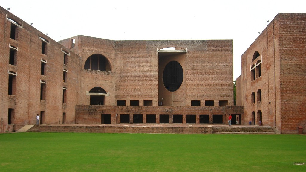 Institute of Public Administration) em Ahmedabad, Índia