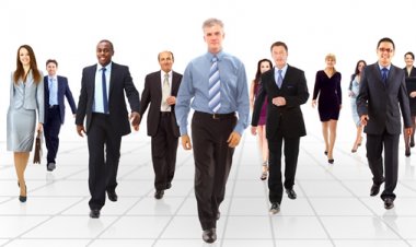 Amizade entre profissionais existe?